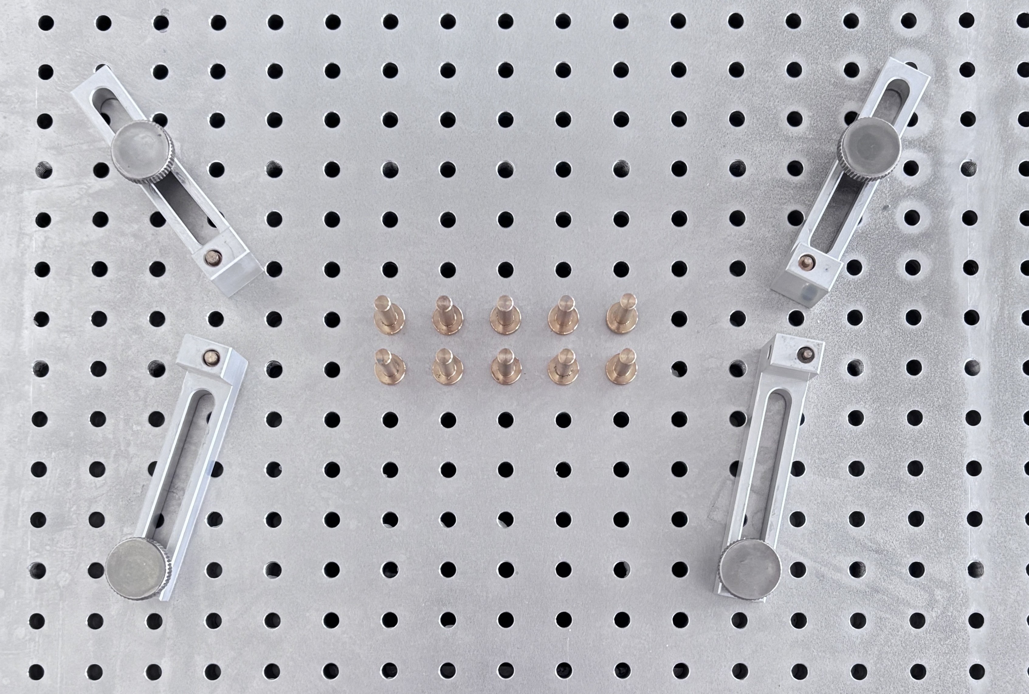 pins